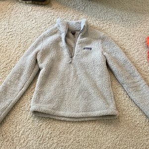 Patagonia fluffy quarter zip